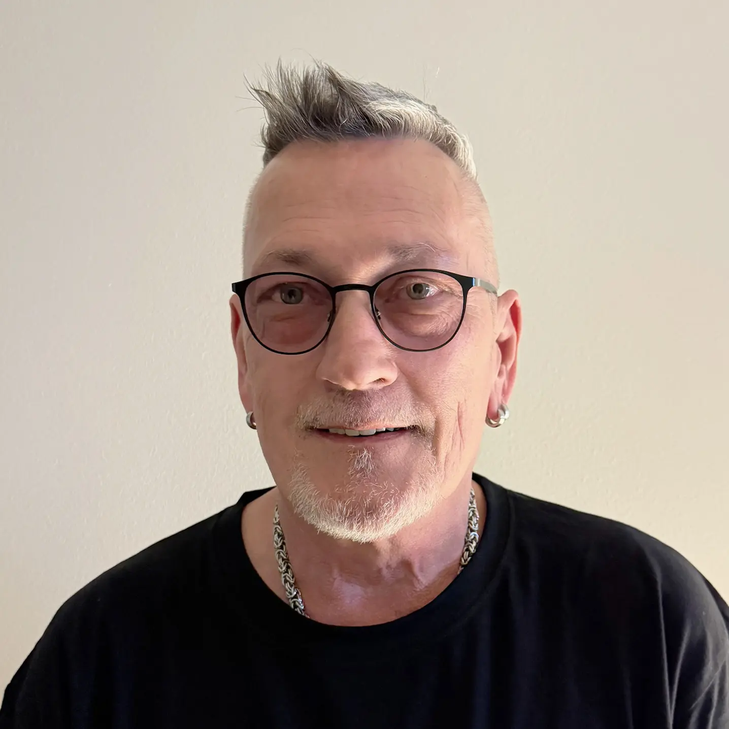 Mikael-Cselenyi Martin, förvaltningschef över alla hyreslägenheter